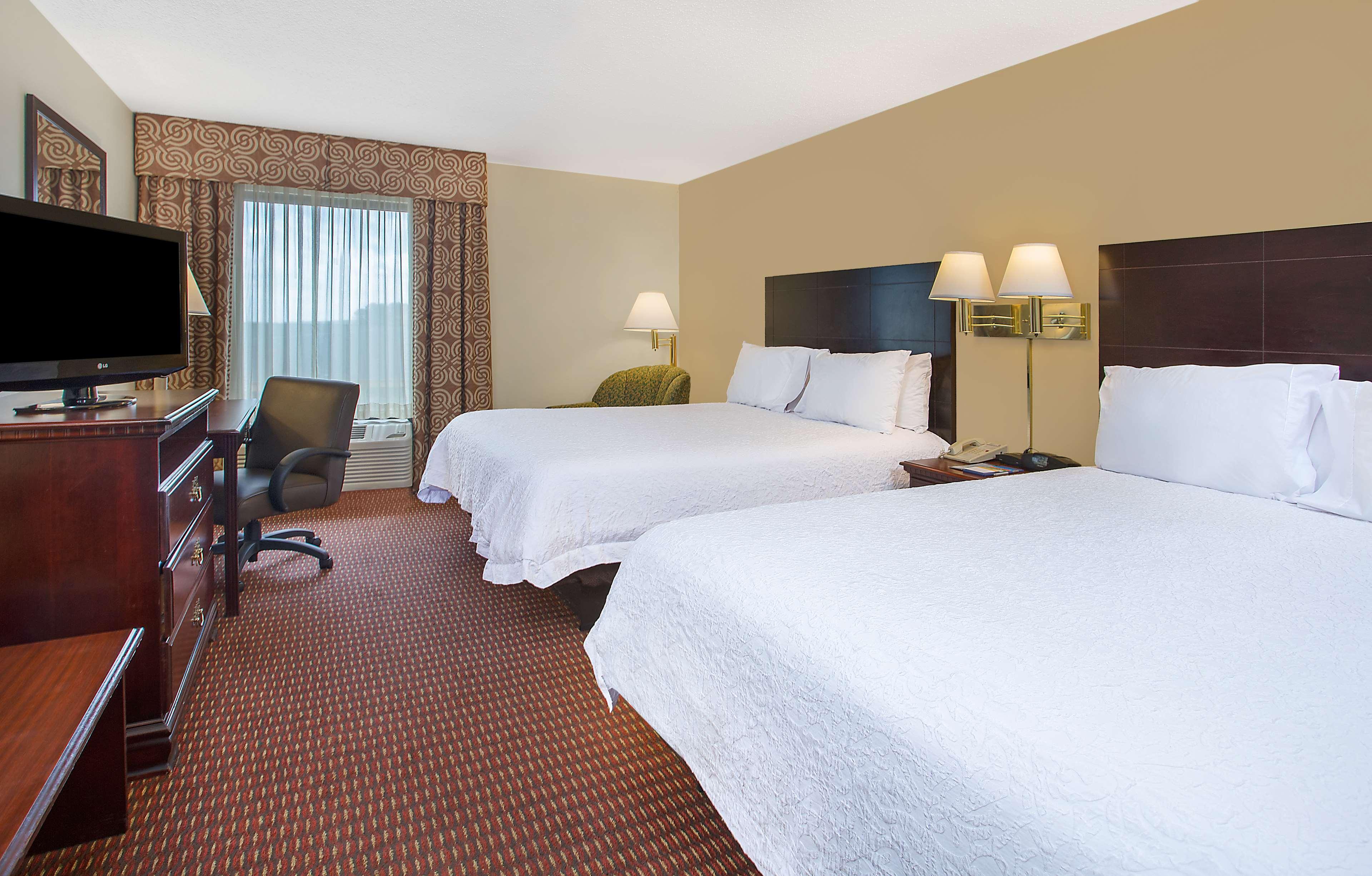 Hampton Inn Conyers Exterior photo